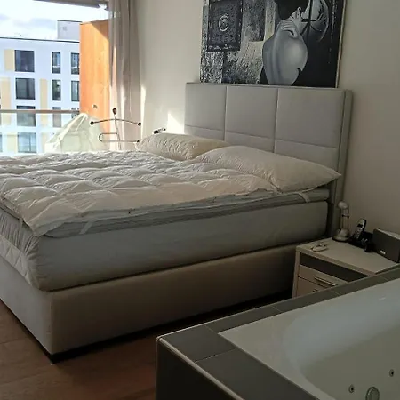 Luxury Penthouse 4 Bedroom 8 Min Walk To Wef Appartement Davos
