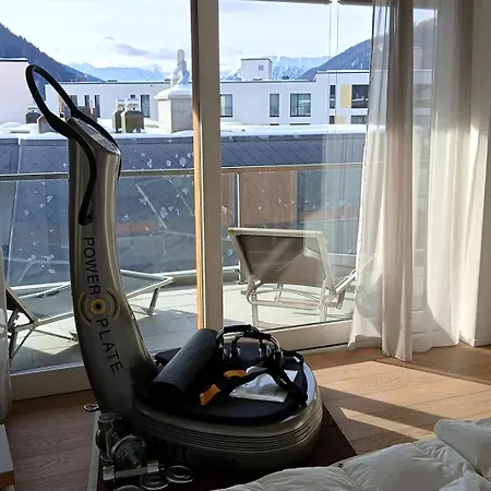 Luxury Penthouse 4 Bedroom 8 Min Walk To Wef