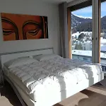 Luxury Penthouse 4 Bedroom 8 Min Walk To Wef Davos