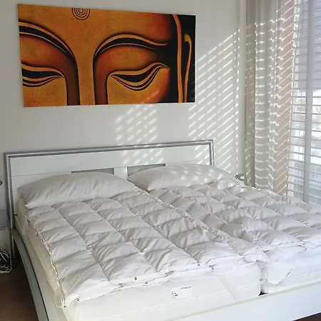 Luxury Penthouse 4 Bedroom 8 Min Walk To Wef * Ostrava