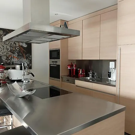 Luxury Penthouse 4 Bedroom 8 Min Walk To Wef Daire Ostrava