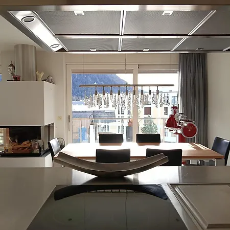 Daire Luxury Penthouse 4 Bedroom 8 Min Walk To Wef Ostrava